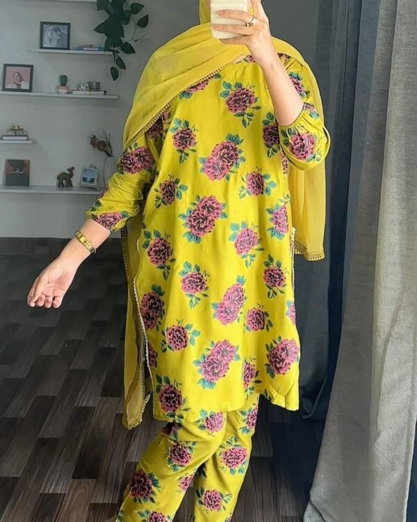 2-Piece Women's Stitched Gulab Print Linen Suit