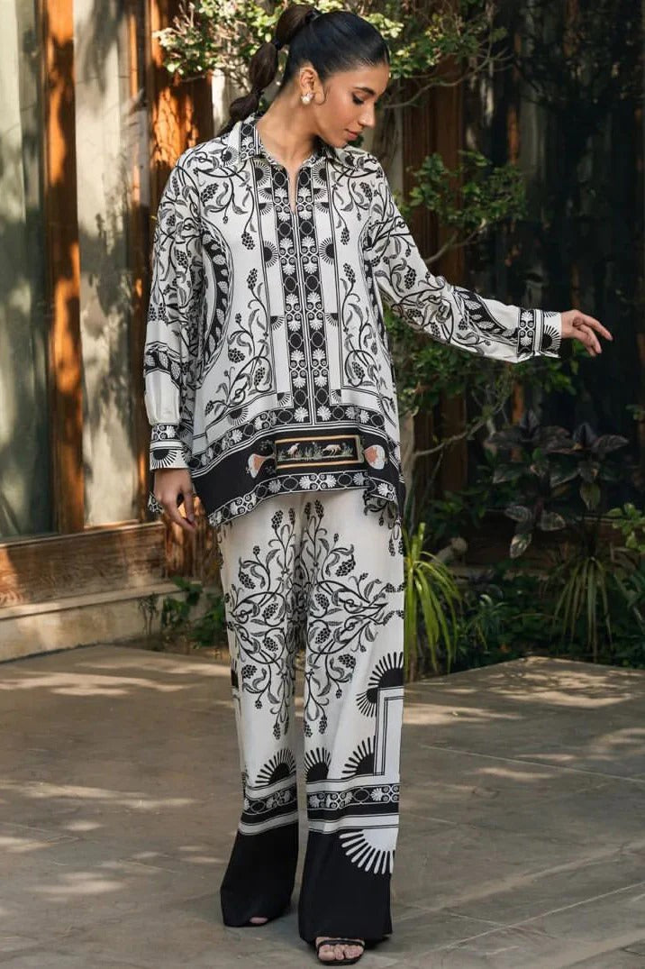 Lawn 2-Piece Suit – Stylish & Comfortable