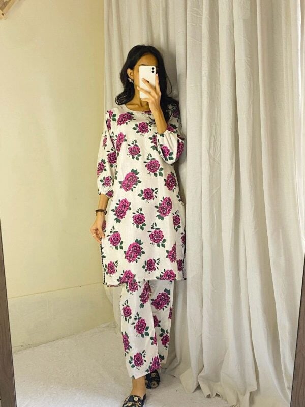2-Piece Women's Stitched Gulab Print Linen Suit