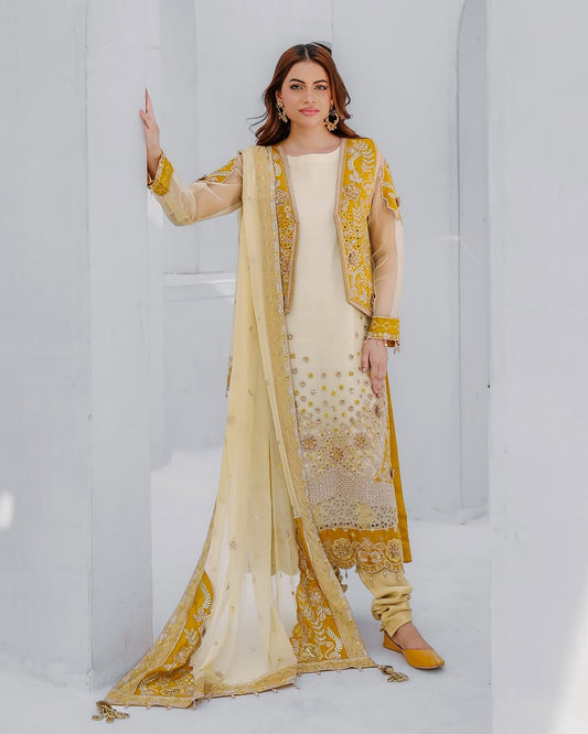 Sunehri Noor